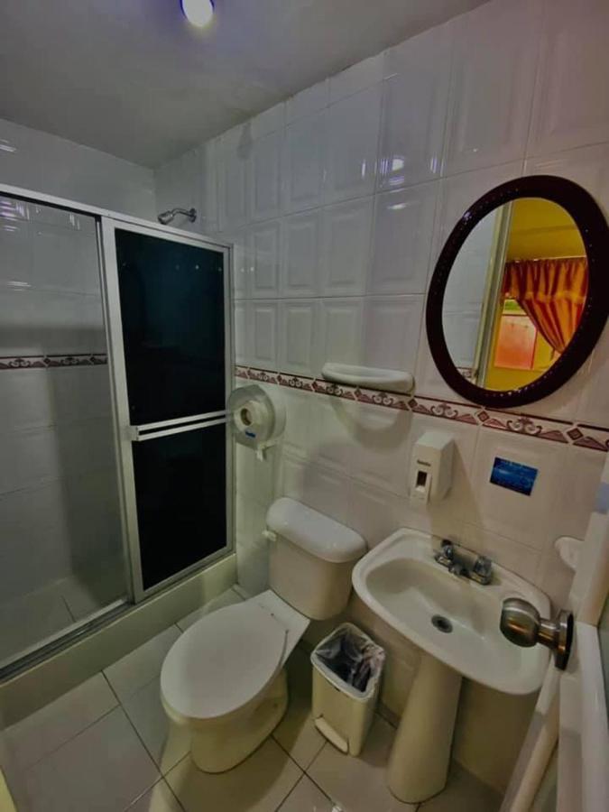 Hotel Jimmy Latacunga ลาตาคุงกา ภายนอก รูปภาพ